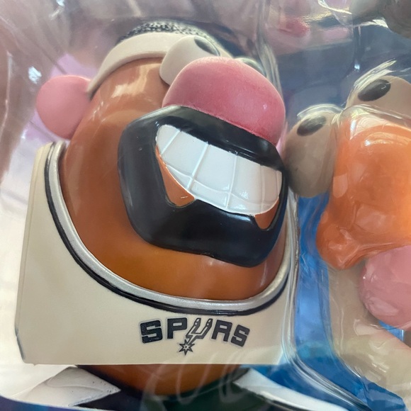 Mr Potato Head NBA Sports Spuds SAN ANTONIO SPURS - Picture 6 of 11